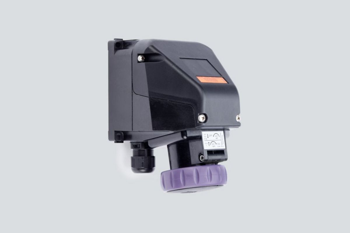 壁挂式防爆插座，紧凑型，超低电压系列 8573/13