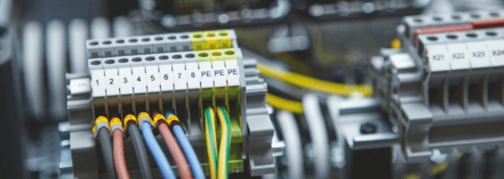 防爆控制系统和防爆配电盘