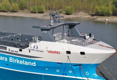 R. STAHL和第一艘自动驾驶船