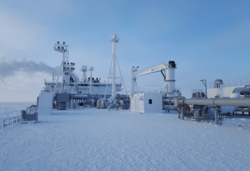 液化天然气(LNG):通向可再生能源的清洁桥梁